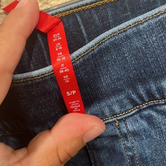 Spanx 20203 Distressed Denim High Rise Elastic Waist Jeggings size Small - Picture 4 of 8